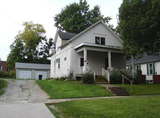808 W Grove St, Bloomington, IL