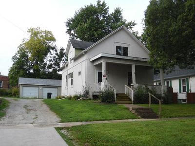 808 W Grove St, Bloomington, IL, 61701