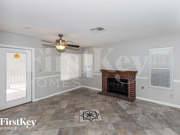 5th image of 344 Templeton Dr