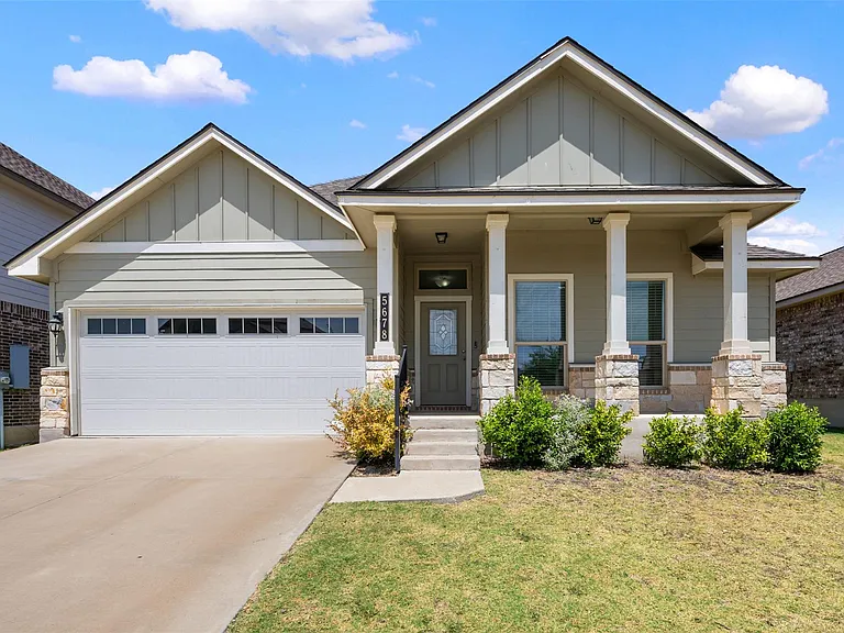 5678 Baffin Ln — Photo 1