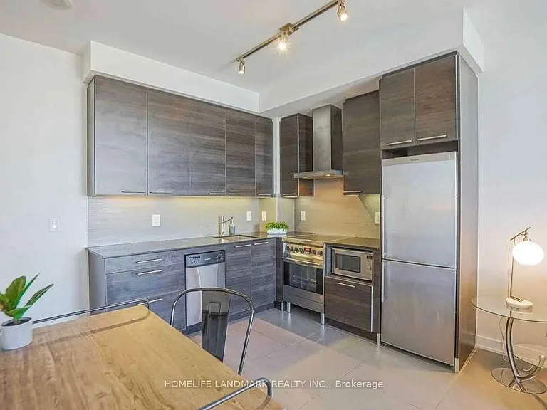 1 Market St #1105 — Photo 5