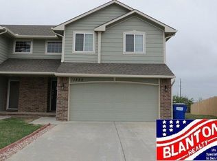 1823 Lydia Ln, Junction City, KS 66441