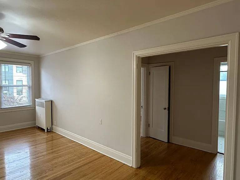 230 NE 28th Ave — Photo 22