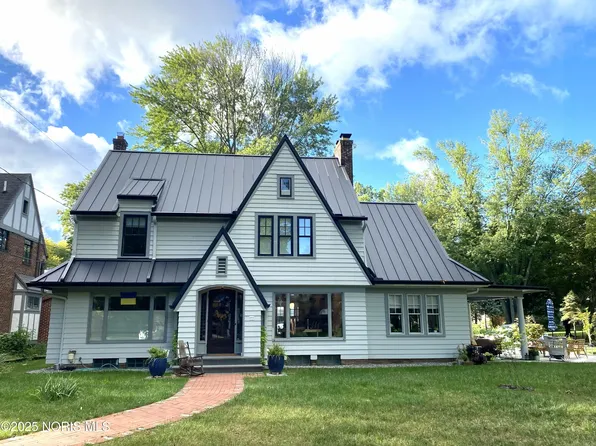 2953 Darlington Rd, Toledo, OH 43606