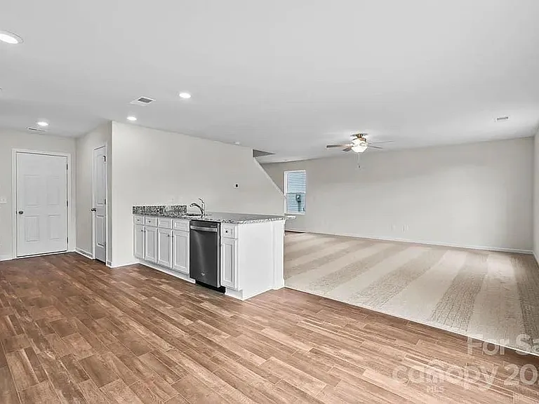 1140 Nia Rd — Photo 22