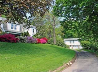 3925 Evergreen Dr, Monroeville, PA