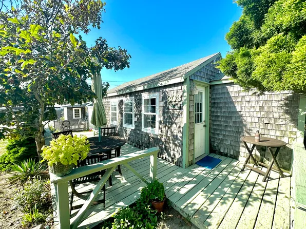 218 Old Wharf #303, Dennis Port, MA 02639