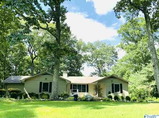 4405 Willow Bend Rd SE, Decatur, AL 35603