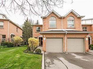 2065 6th Line #11, Oakville, ON