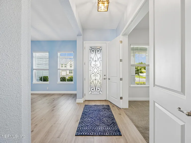 436 Tortola Way — Photo 2
