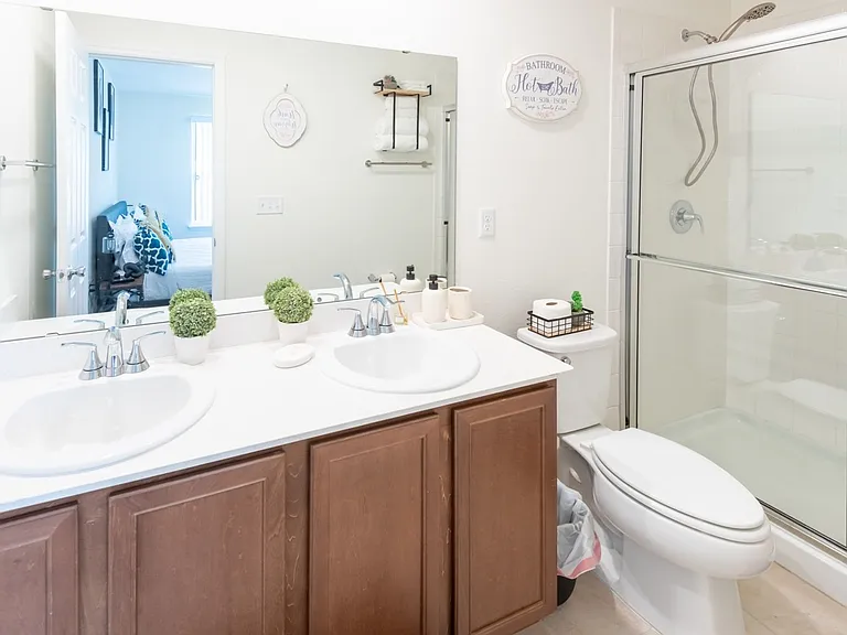 421 Dahlia Rd — Photo 12