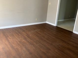 415 Central Ave #B, Muscle Shoals, AL 35661