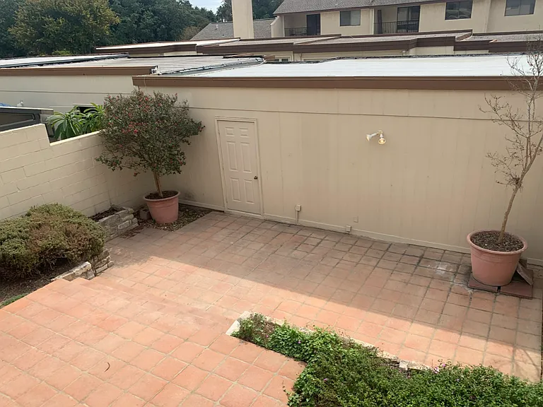 5838 Royal Bnd — Photo 21