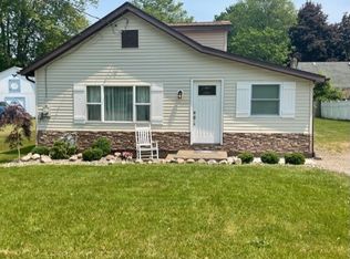 6913 Hamilton Dr, Derby, NY