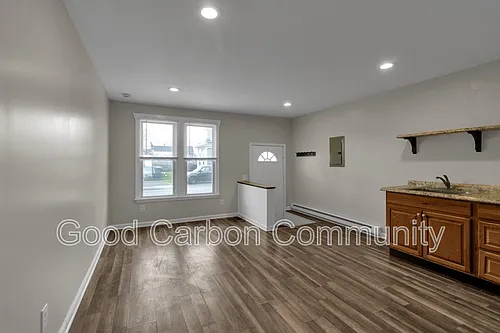 765 Oliver St #5 Photo 1