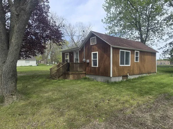 801 Wilson Blvd, Saint Louis, MI 48880