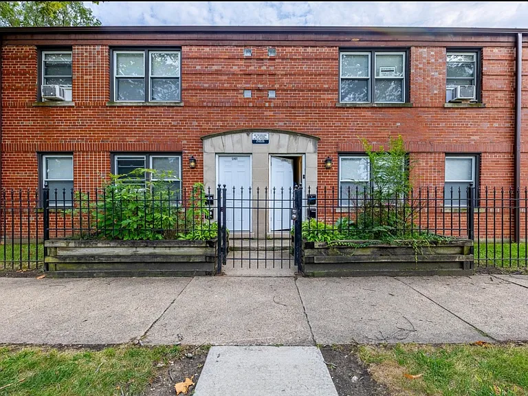 242 N Mayfield Ave #2W — Photo 11