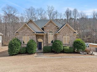 90 Brooke Cir, Trussville, AL 35173