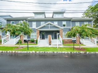 619 Chestnut St, Hapeville, GA