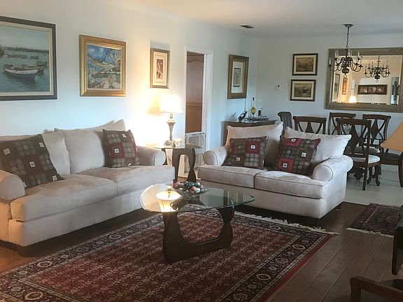 Living/Dining Room