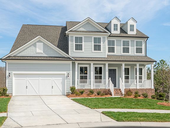 Riverton Exterior 54 features siding, shakes and covered front porch