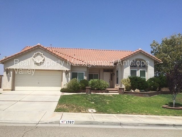 1st image of 1707 Ashberry Dr