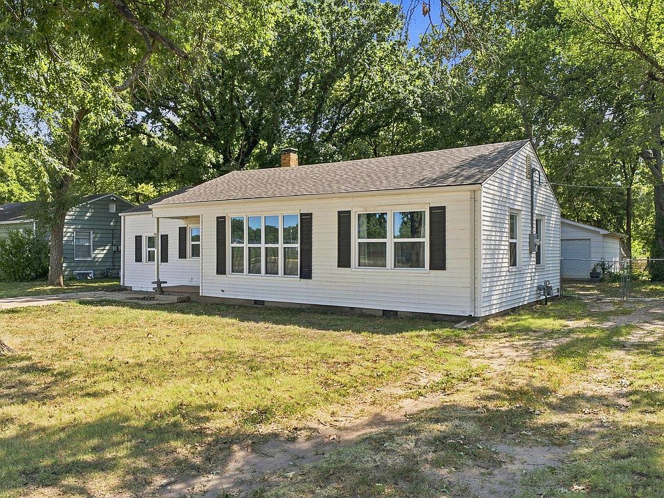 1st image of 3016 N Charles Ave