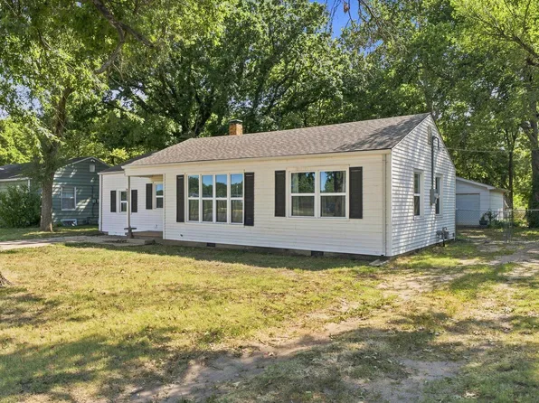 3016 N Charles Ave, Wichita, KS 67204