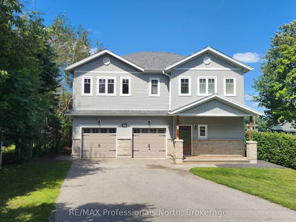 5 Greaves Ave, Huntsville, ON P1H 1V2
