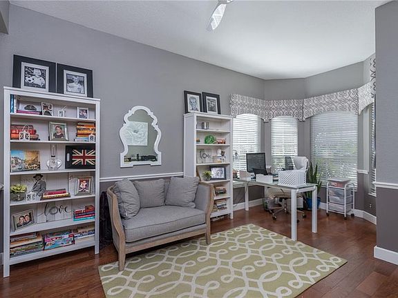 4th image of 1204 Woodcrest Ave