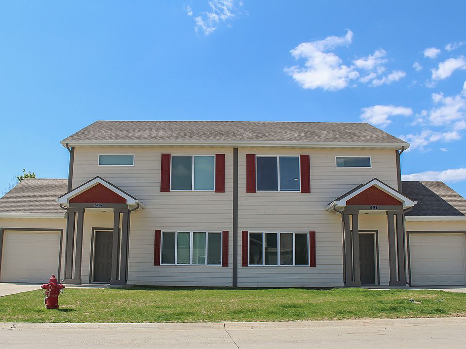 1st image of 505 Bellflower Dr #505