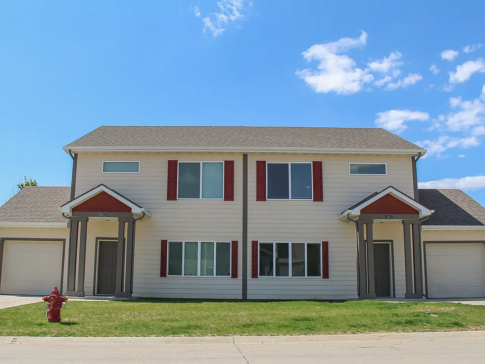 505 Bellflower Dr #505