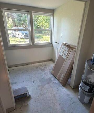 4th image of 2821 W 11TH Street