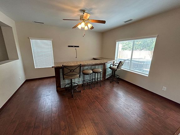 5th image of 26066 W Yukon Dr