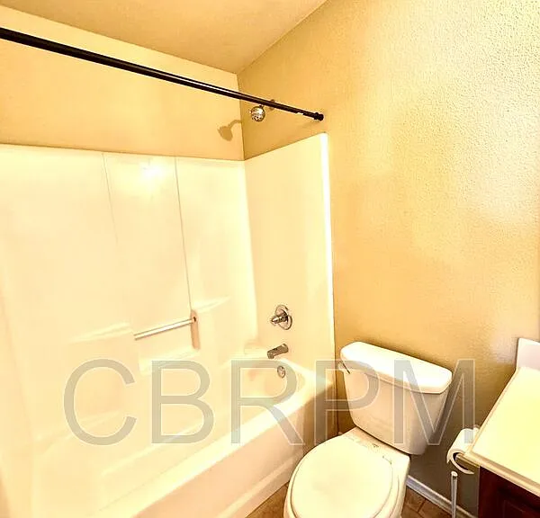 5207 Harvard St — Photo 19