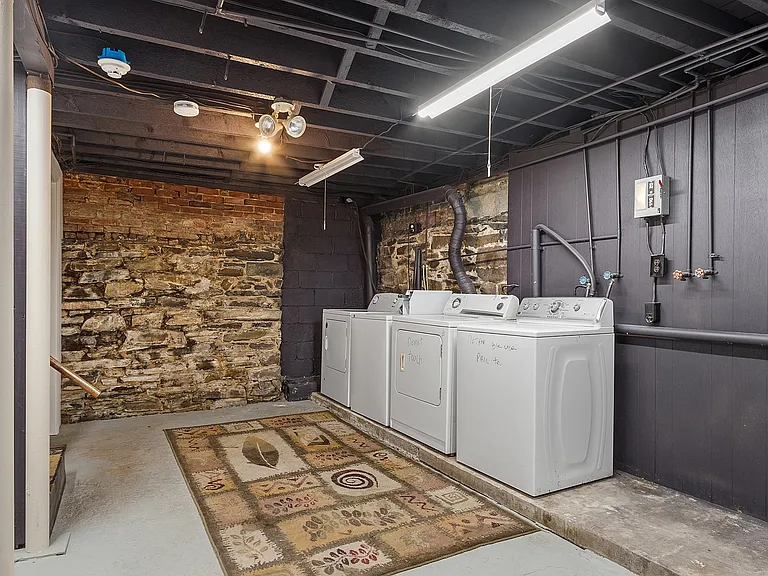 44 Dana St #6 — Photo 44