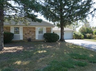 1915 Arklow Pl, Schaumburg, IL 60194