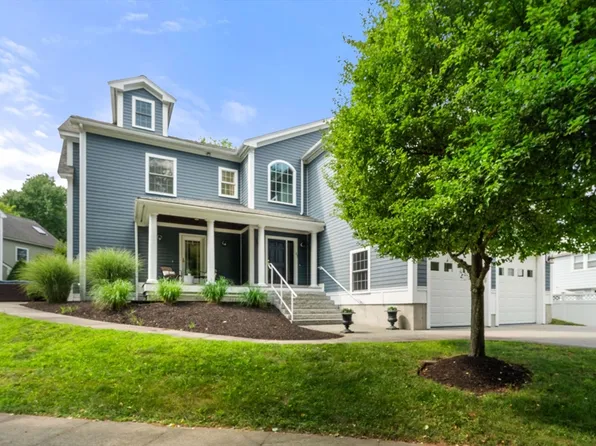 47 Frank St, Needham, MA 02494