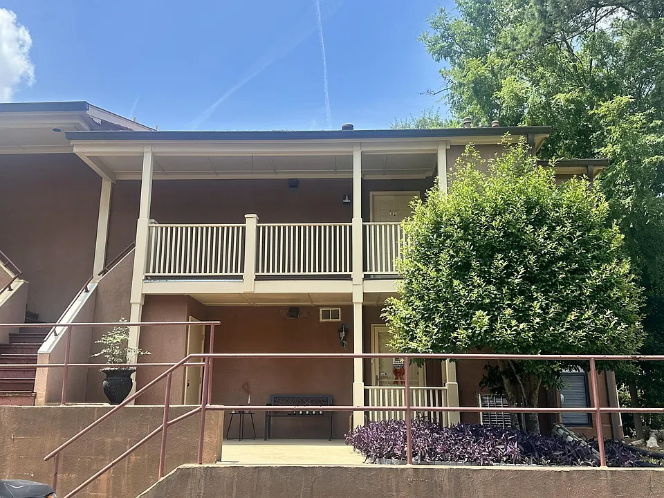 1112 Colony Place Dr