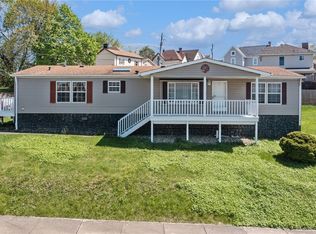 611 Chestnut St, Irwin, PA 15642