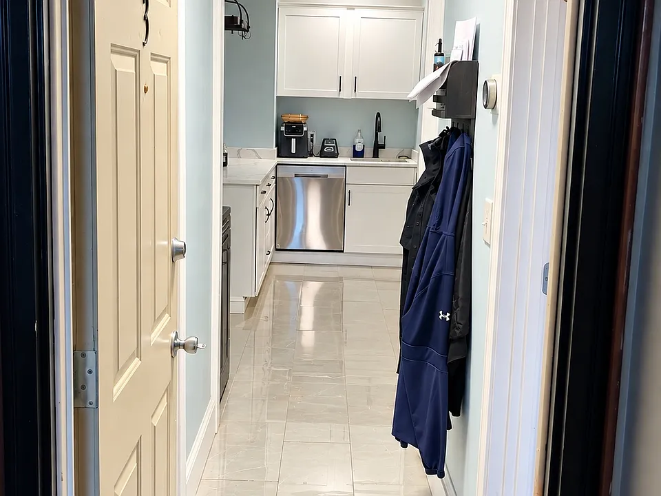 15 Duncan St #3