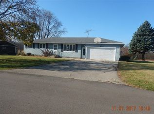 604 3rd Ave, Freeborn, MN 56032