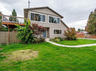 17439 S Holly Ln, Oregon City, OR 97045