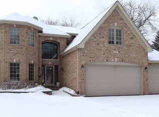 1937 Wayland Ln, Schaumburg, IL 60193