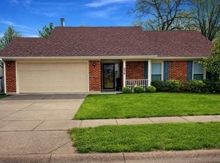 326 Chestnut Ln, Versailles, KY 40383