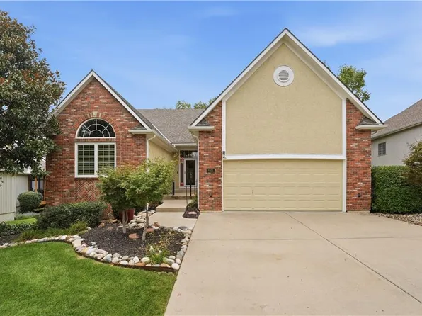 8921 NE 94th Ter, Kansas City, MO 64157