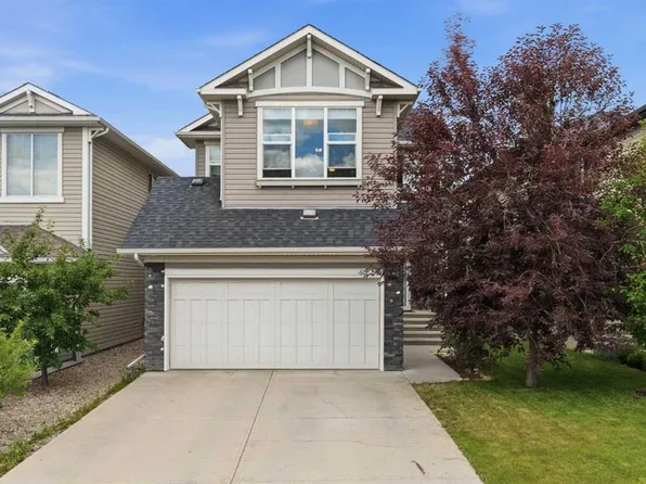 48 W Brightoncrest Mnr SE, Calgary, AB T2Z 0N9