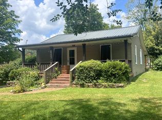 1686 Green Valley Rd, Glasgow, KY 42141
