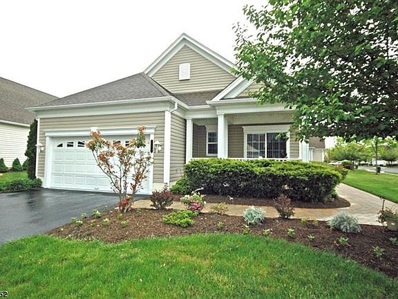 2nd image of 240 Longwood Ln