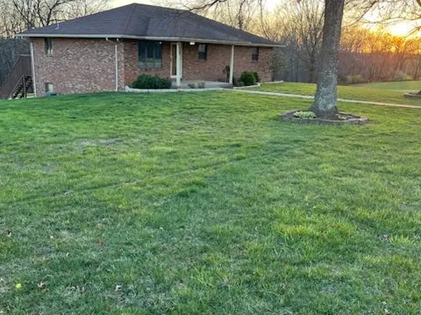 8322 Stoney Gap Rd, Jefferson City, MO 65101